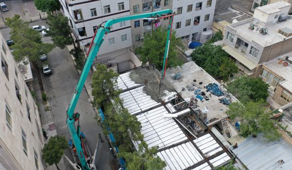 بتن آماده رباط کریم خرید بتن عیار 450 پروژه دادکستری - ساروج بتن اربابیان