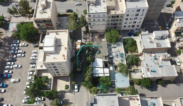 بتن آماده رباط کریم بتن ریزی فوندانسیون پروژه دادکستری - ساروج بتن اربابیان