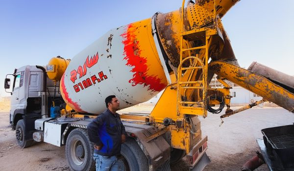 بتن ریزی ستون فهندژ خرید بتن آماده در پرند فهندژ - ساروج بتن اربابیان