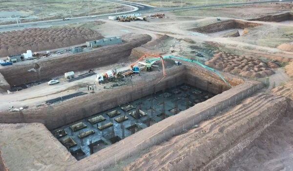 بتن آماده رده مقاومتی C30 - تولید بتن پروژه مسکونی ماهان البرز پرند - ساروج بتن اربابیان