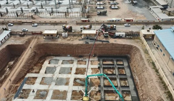 خرید بتن آماده استاندارد در شهرک صنعتی پرند - ساروج بتن اربابیان